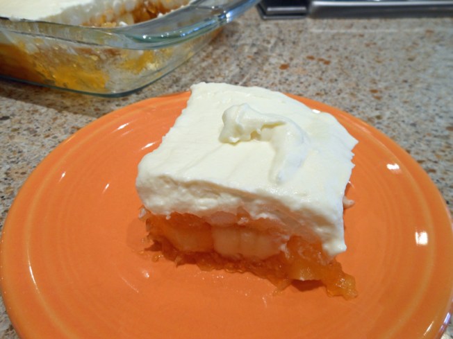 grandmasfrostedfruitsalad