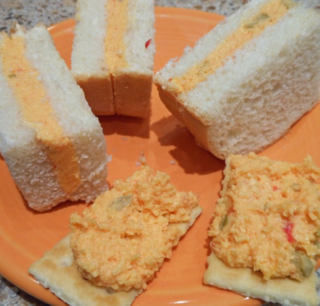olivepimientocheese