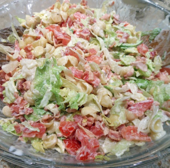 bltpastasalad