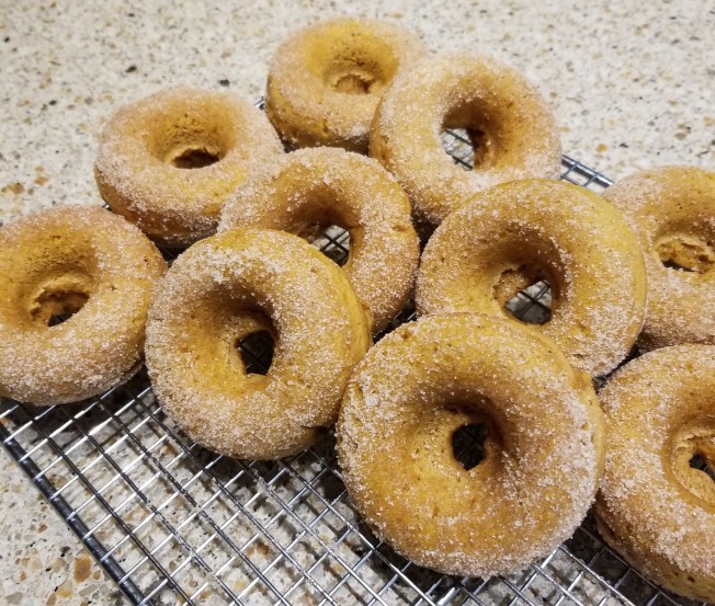 bakedpumpkindonuts